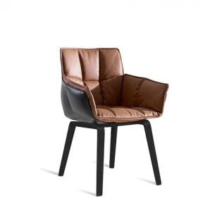 HUSK Stuhl auf Holzgestell, Schale Kernleder